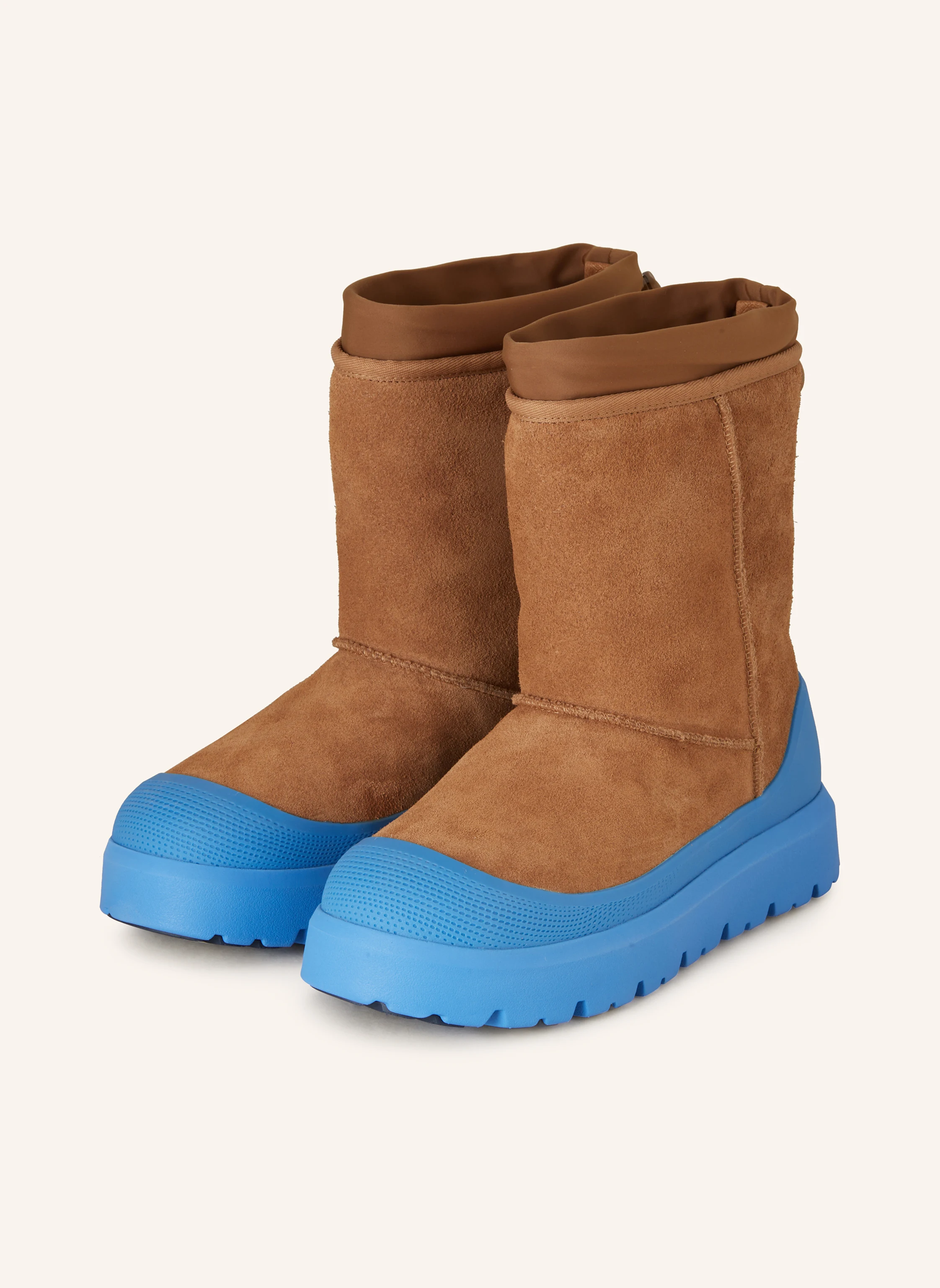 UGG Plateau-Boots CLASSIC SHORT