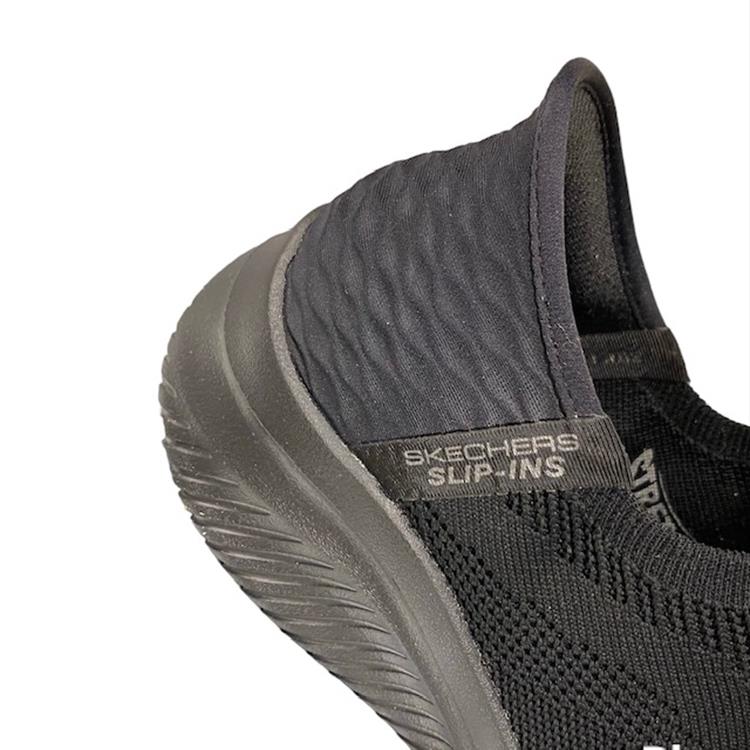 Skechers Women Ultra Flex 3.0 - Smooth Step Slip-in Sneakers