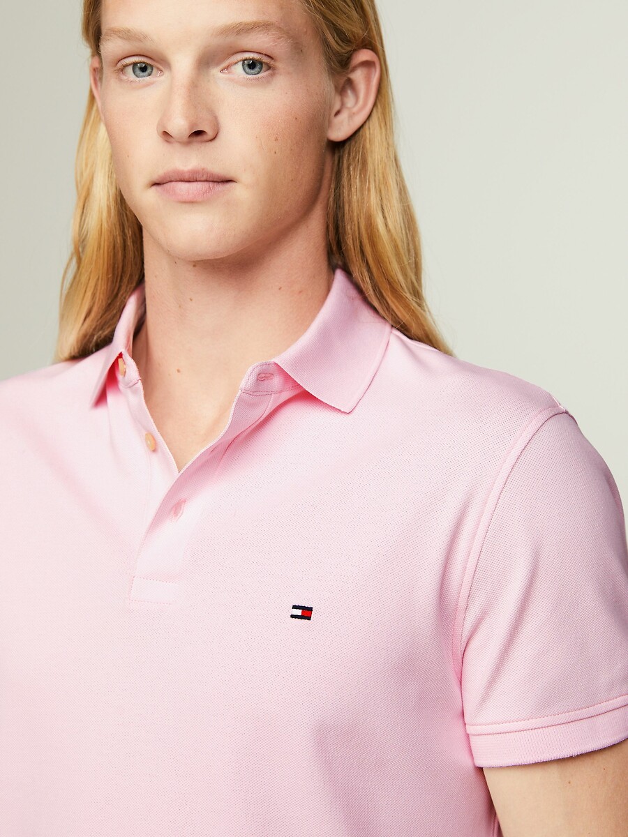 TOMMY HILFIGER<br>Polo slim em malha piqué elástica