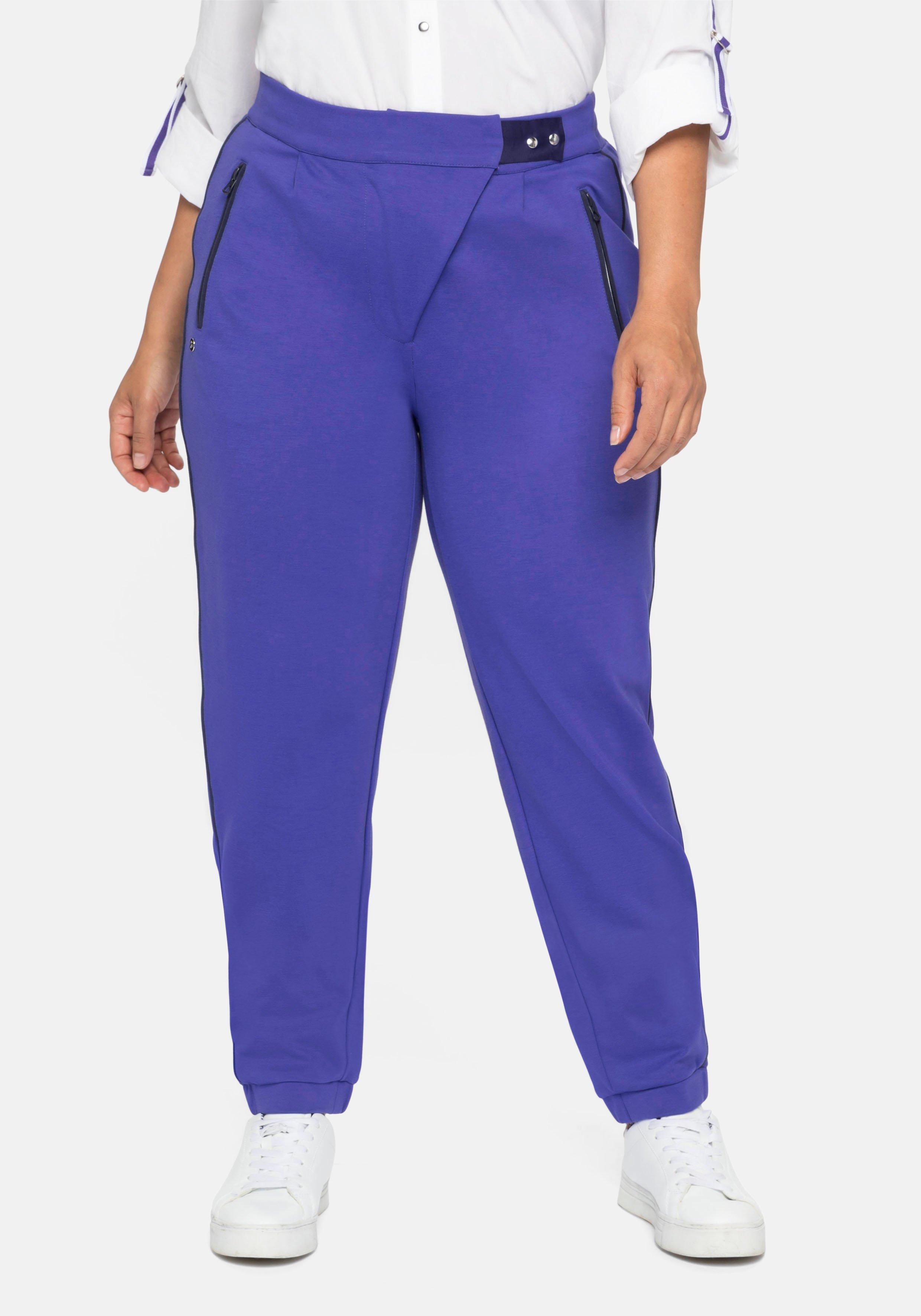 Joggpants mit Gummibund und Druckknöpfen