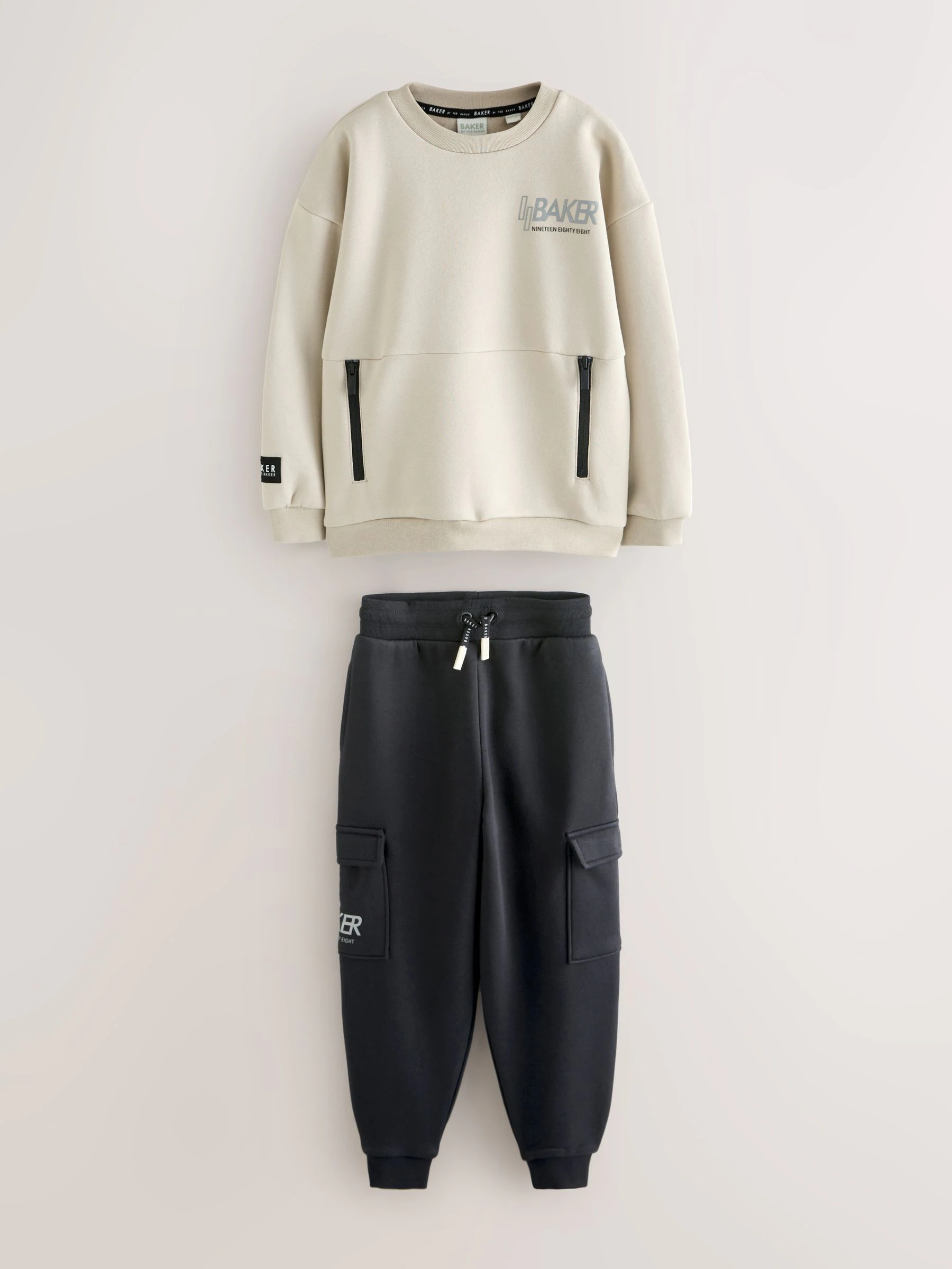 Pastelgeel - set van Baker by Ted Baker sweatshirt en cargojoggingbroek