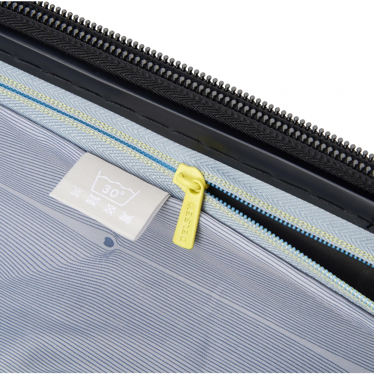 Delsey Valise cabine rigide Delsey Shadow 5.0 TSA polycarbonate 55cm