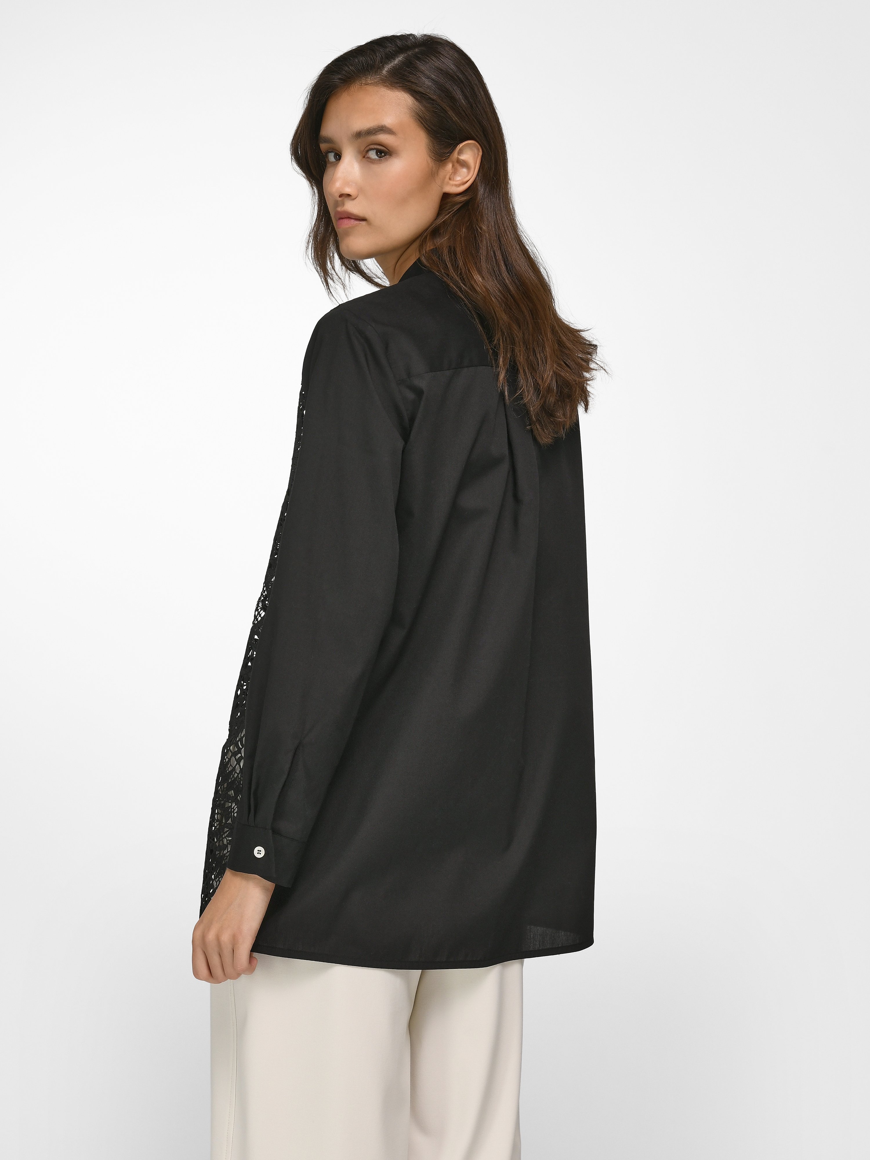 Long-Bluse mit Stehkragen