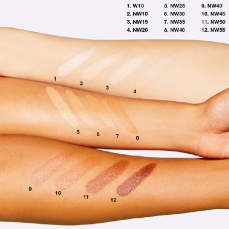 M·A·C Cosmetics Anti-cernes studio SPF35 NW43