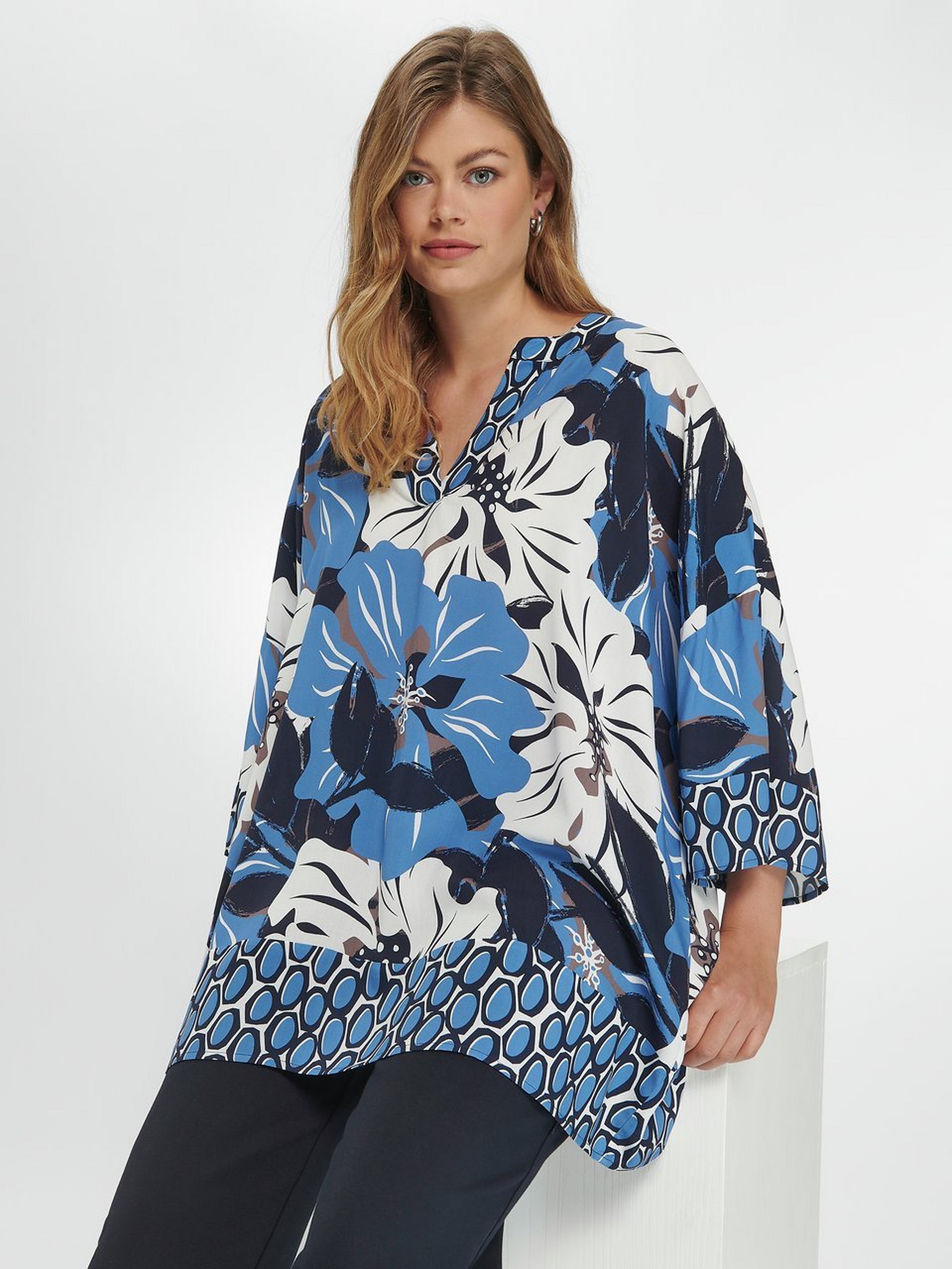 Long-Bluse mit 3/4-Arm