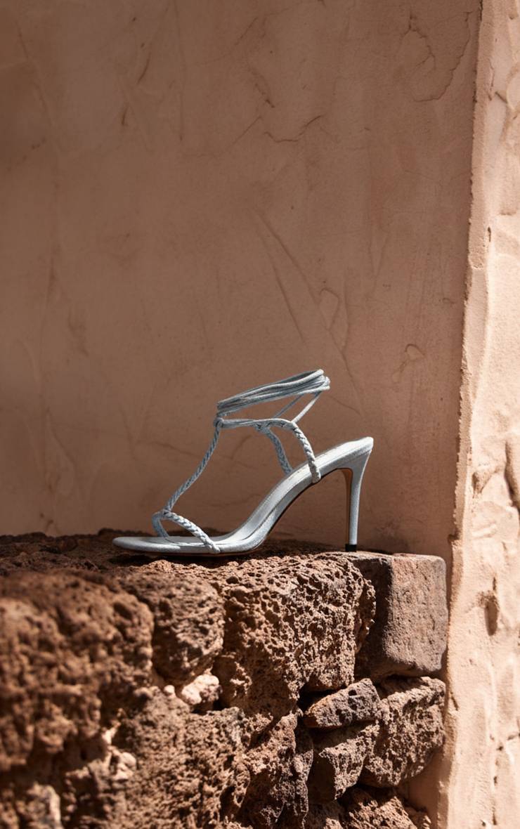 Bleu Sandales À Talons En Synthétique Tressé Avec Bride En T