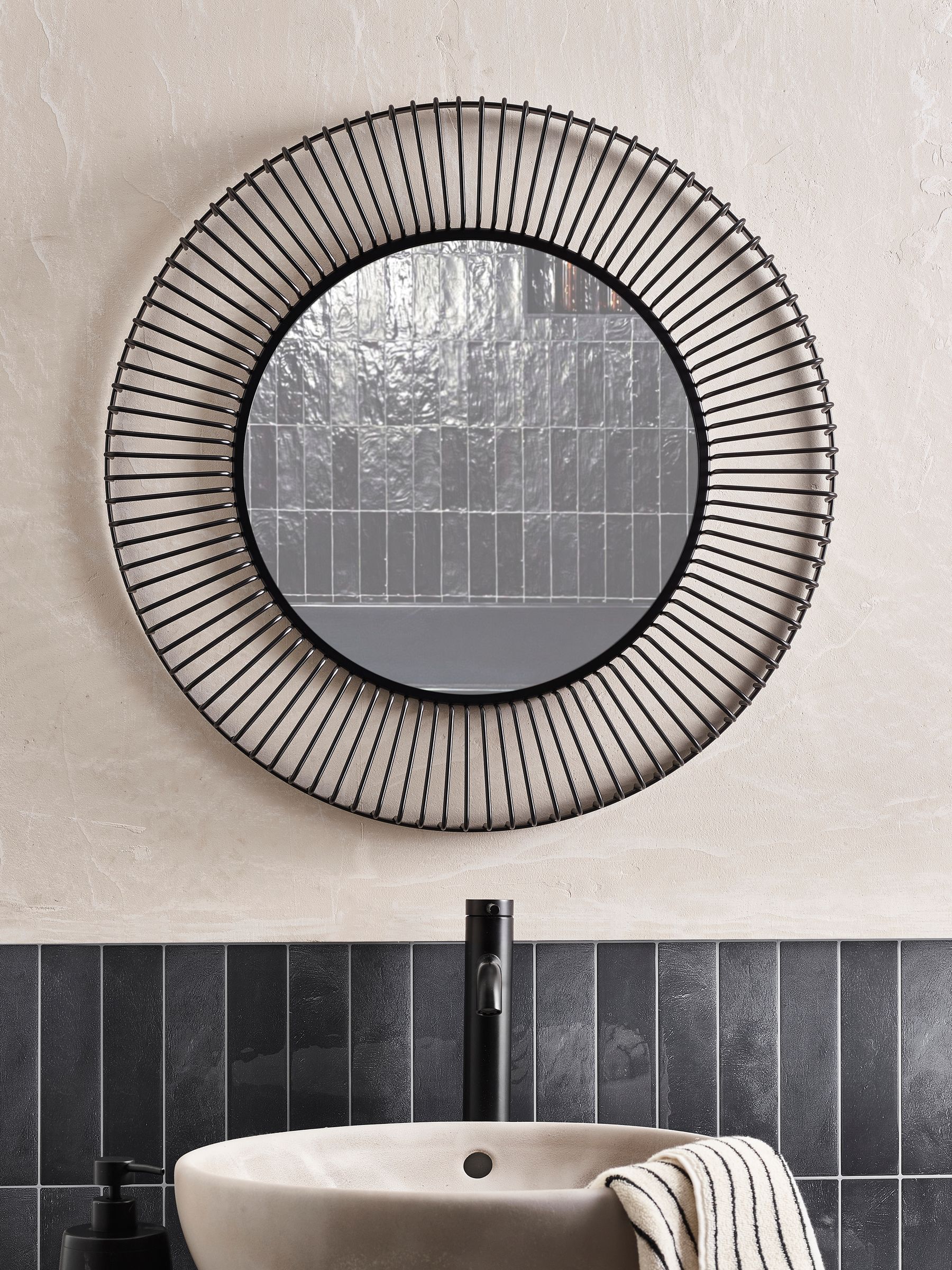 Wire Round Wall Mirror