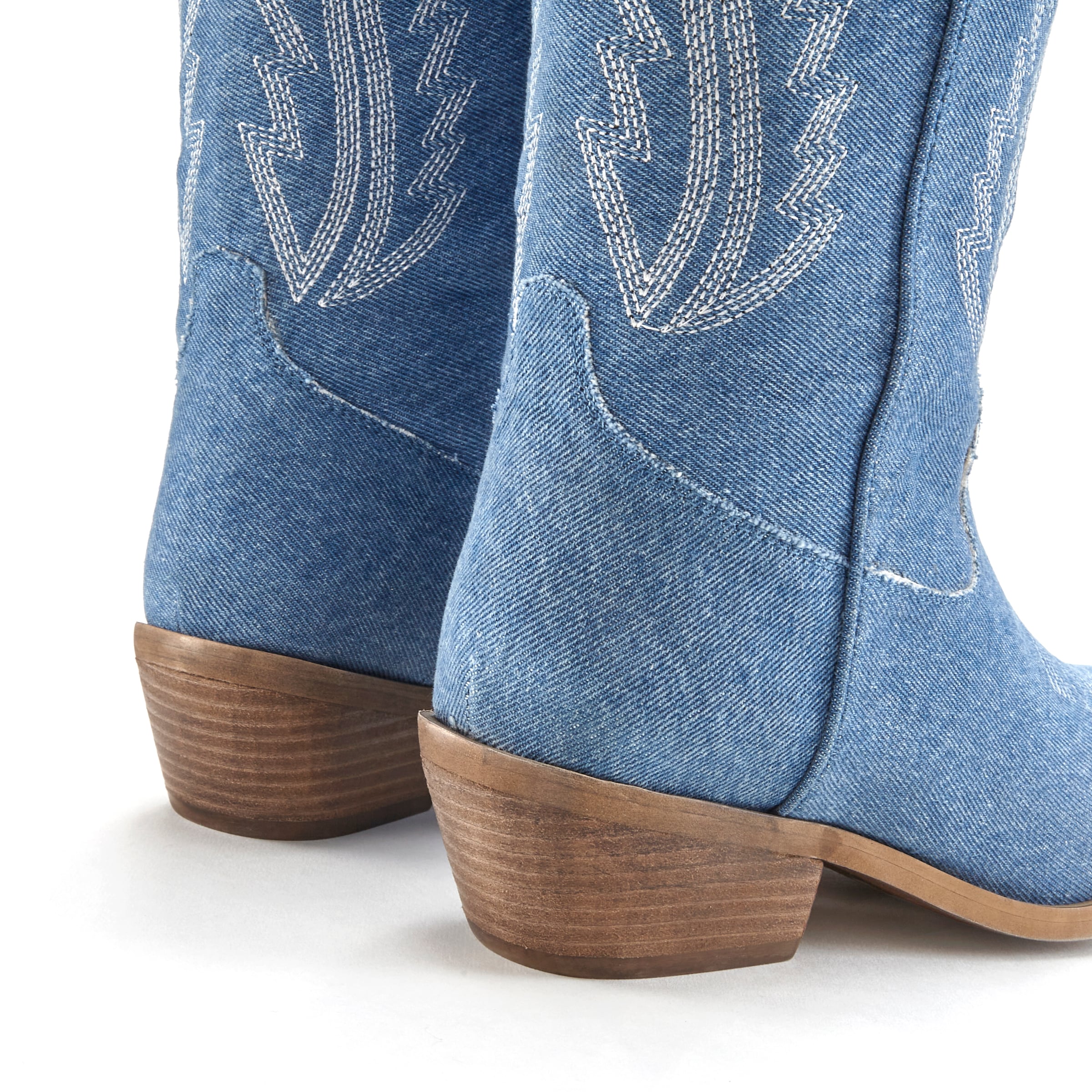 LASCANA Chelseaboots  Cowboy Stiefelette, Western Stiefelette, Ankleboots im Denim-Look