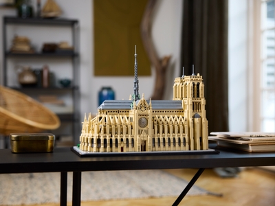 LEGO Notre-Dame van Parijs (21061)
