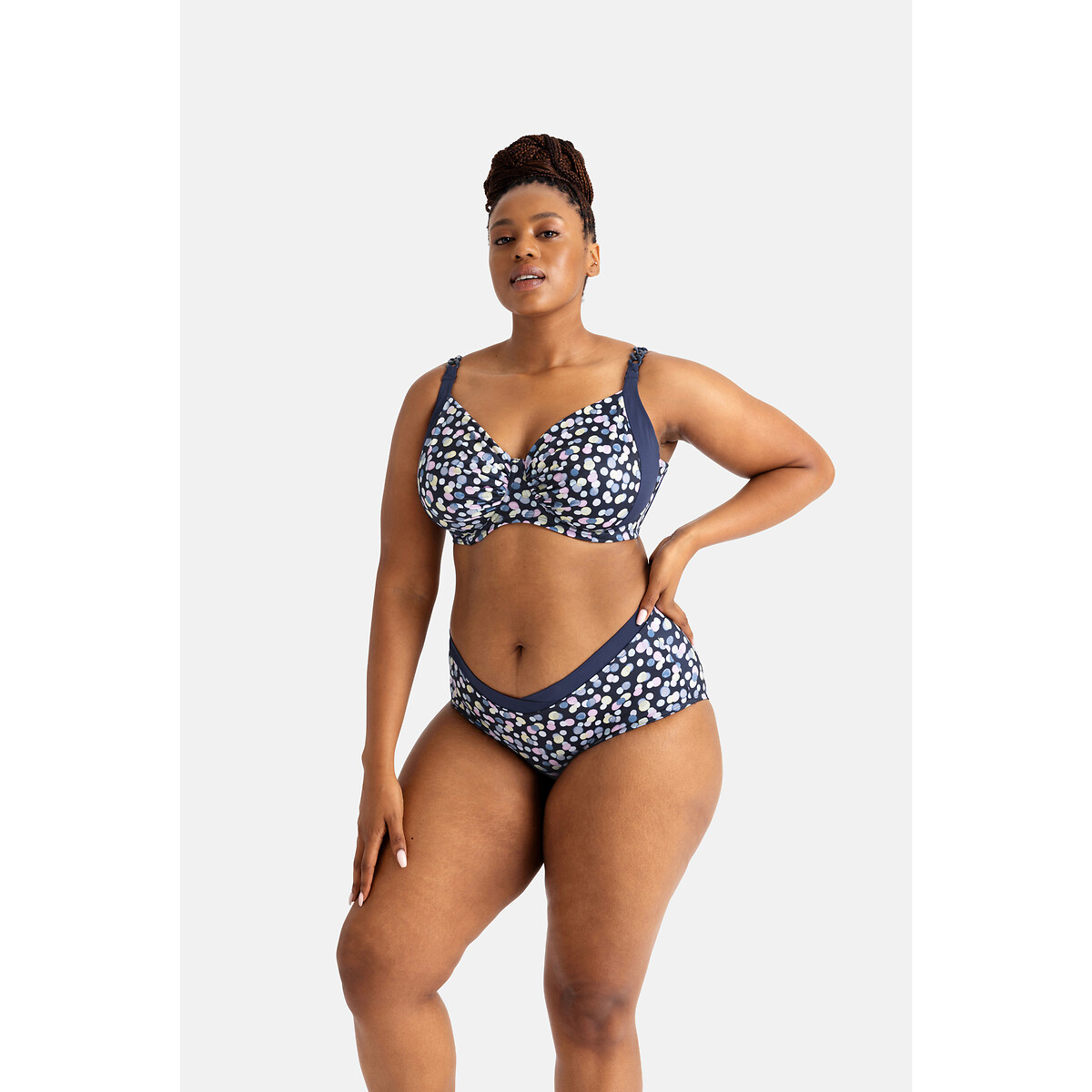 DORINA<br>Calcinha biquíni com efeito de barriga lisa Mesola