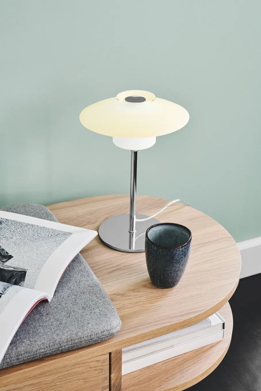 Halo Design Scandinavia Bordlampe