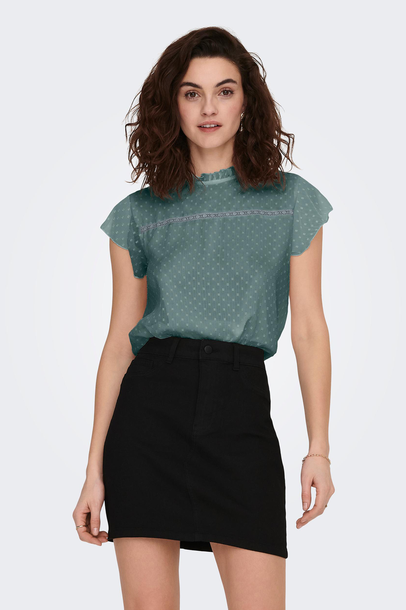 blusa plumeti de manga curta