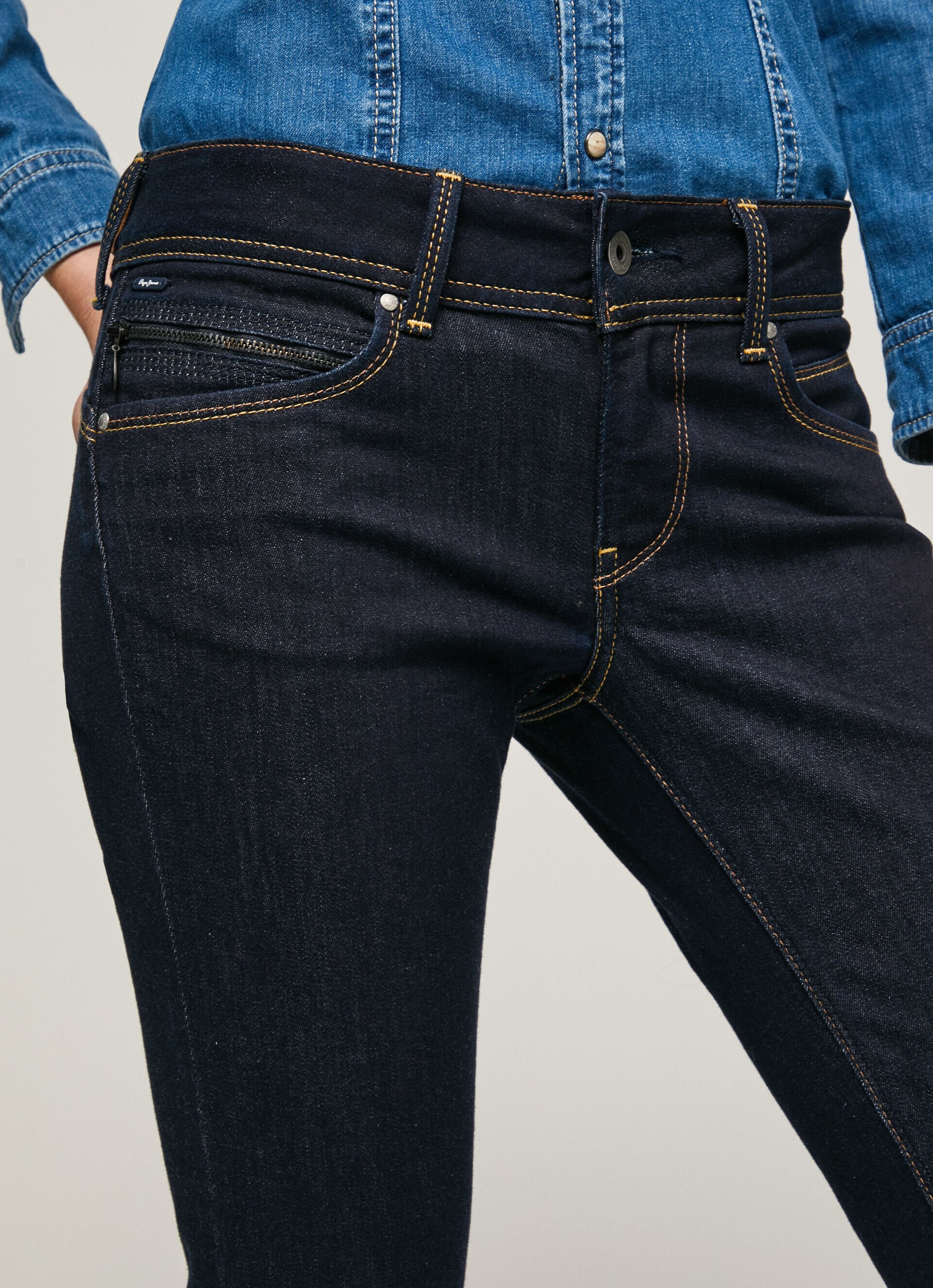 JEAN NEW BROOKE REGULAR MÉDIO SHOT - jeans