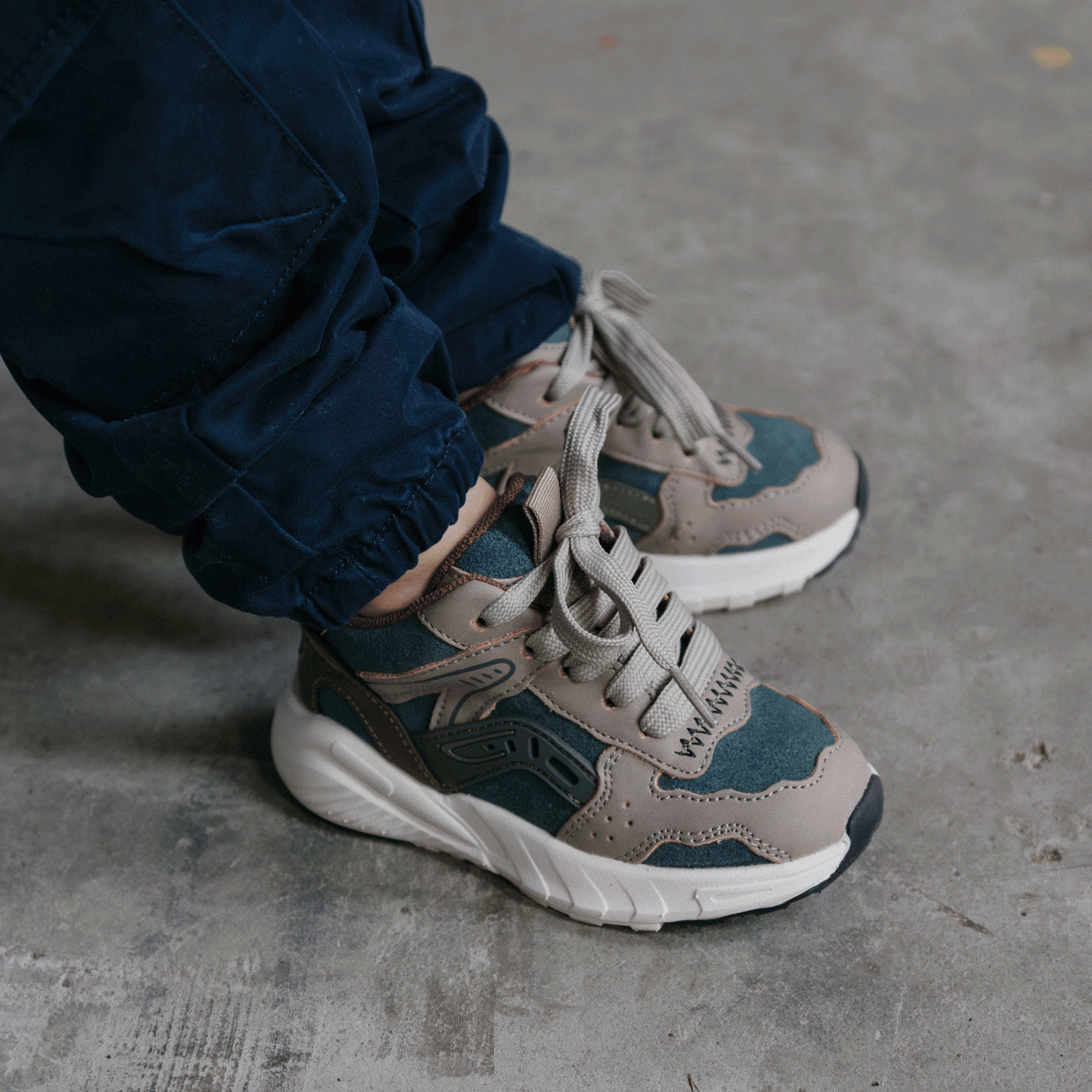 Shoesme sportlich taupe Sneaker