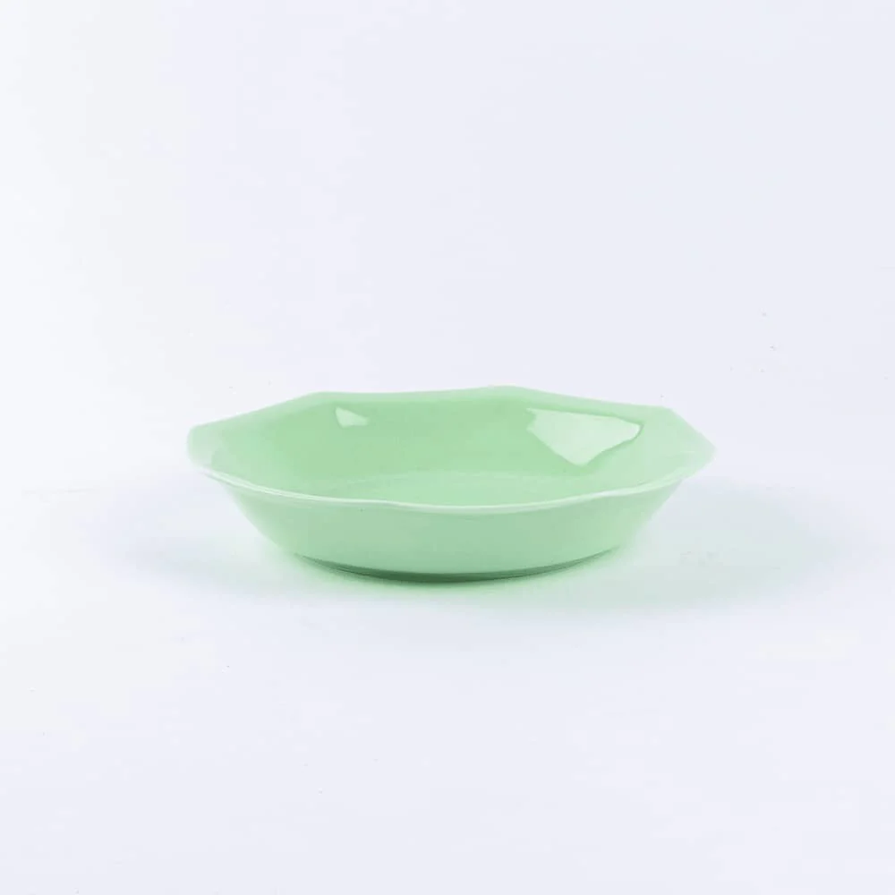 Assiette creuse octogonale verte OGRE La Fabrique