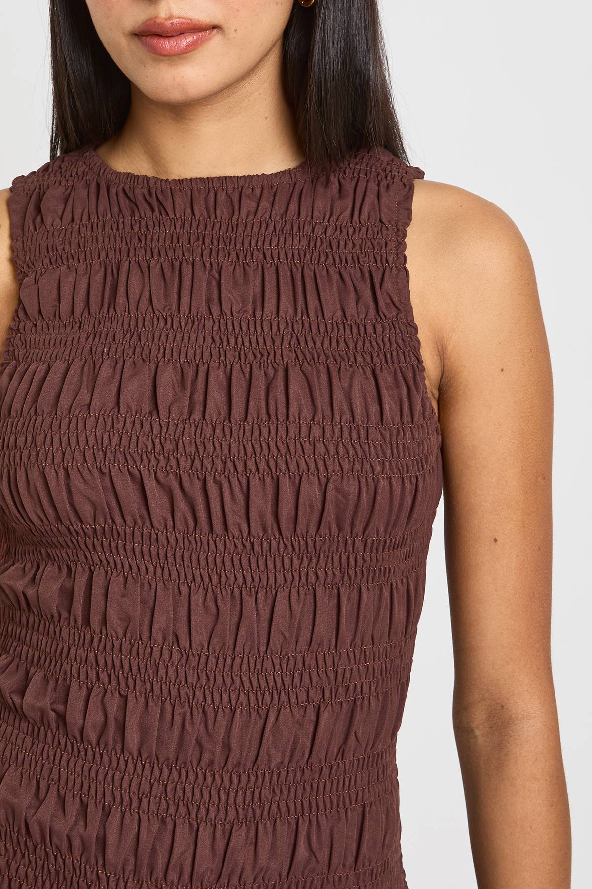 boohoo Robe smock à encolure racer froncée
