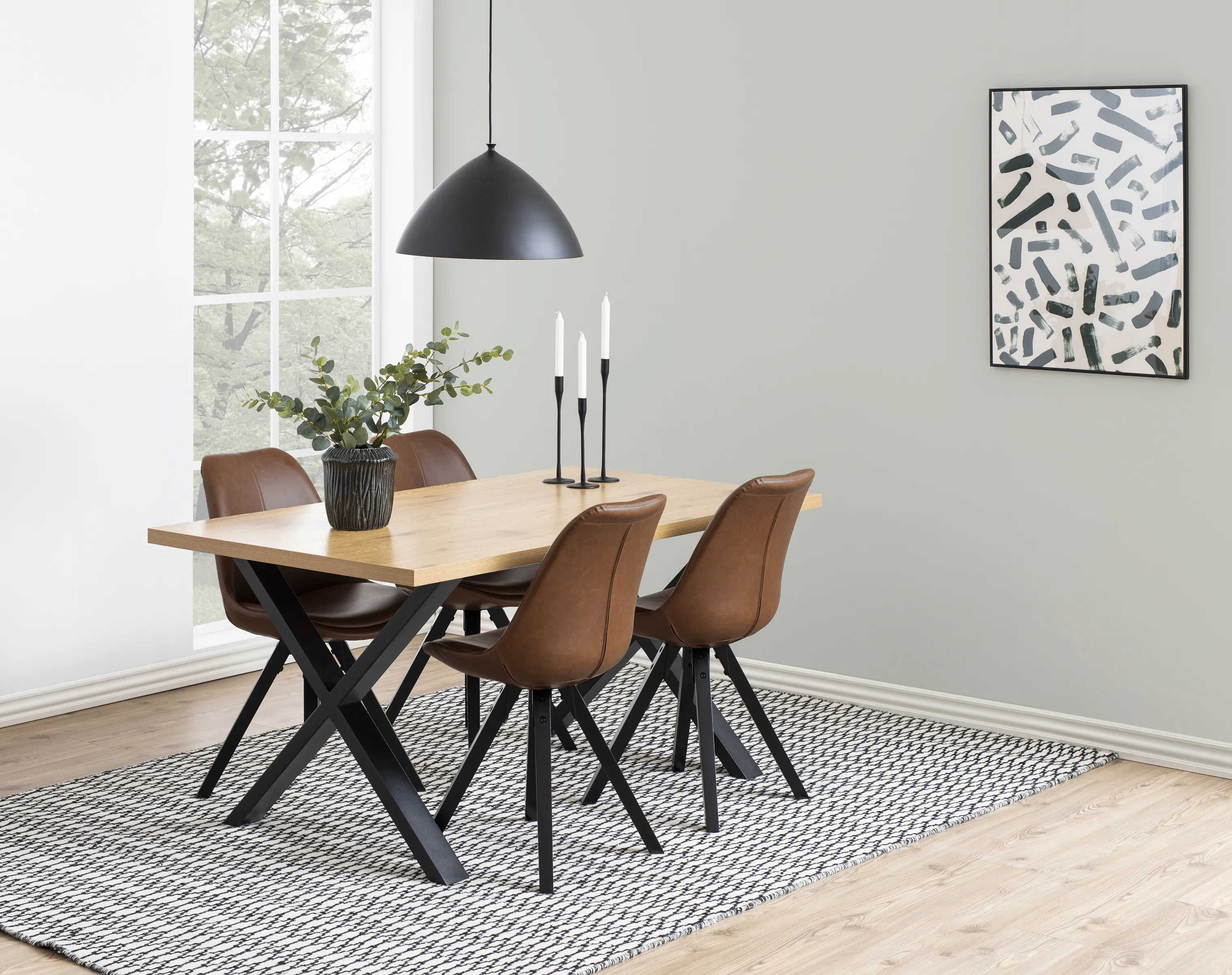 CASA Living Wales Spisebord