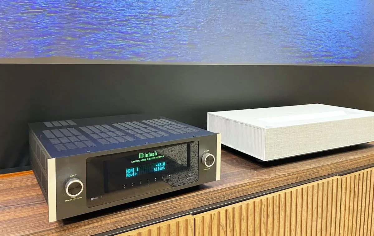 McIntosh MHT300 Amplis home-cinéma