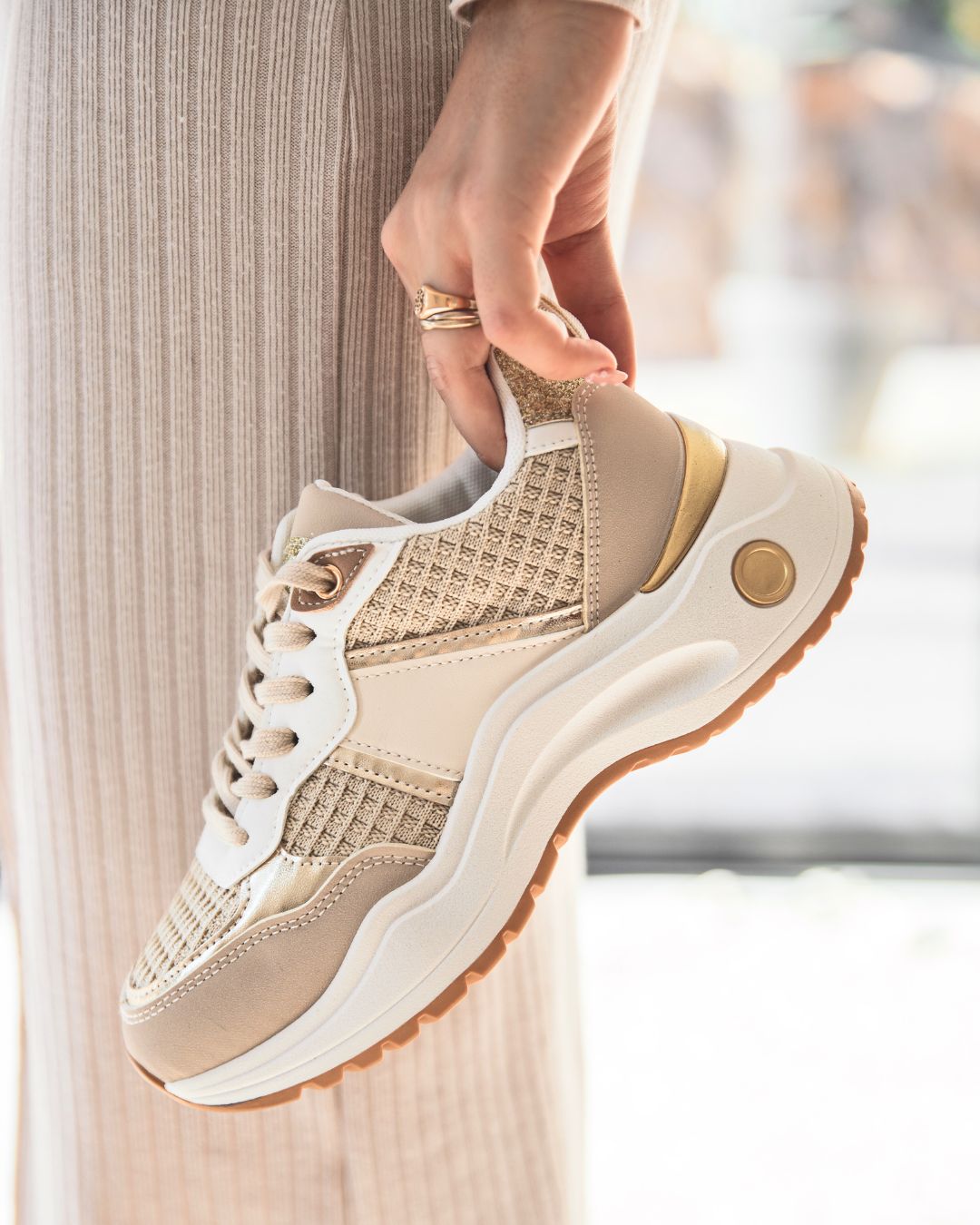 Basket femme beige à lacets - Ruth