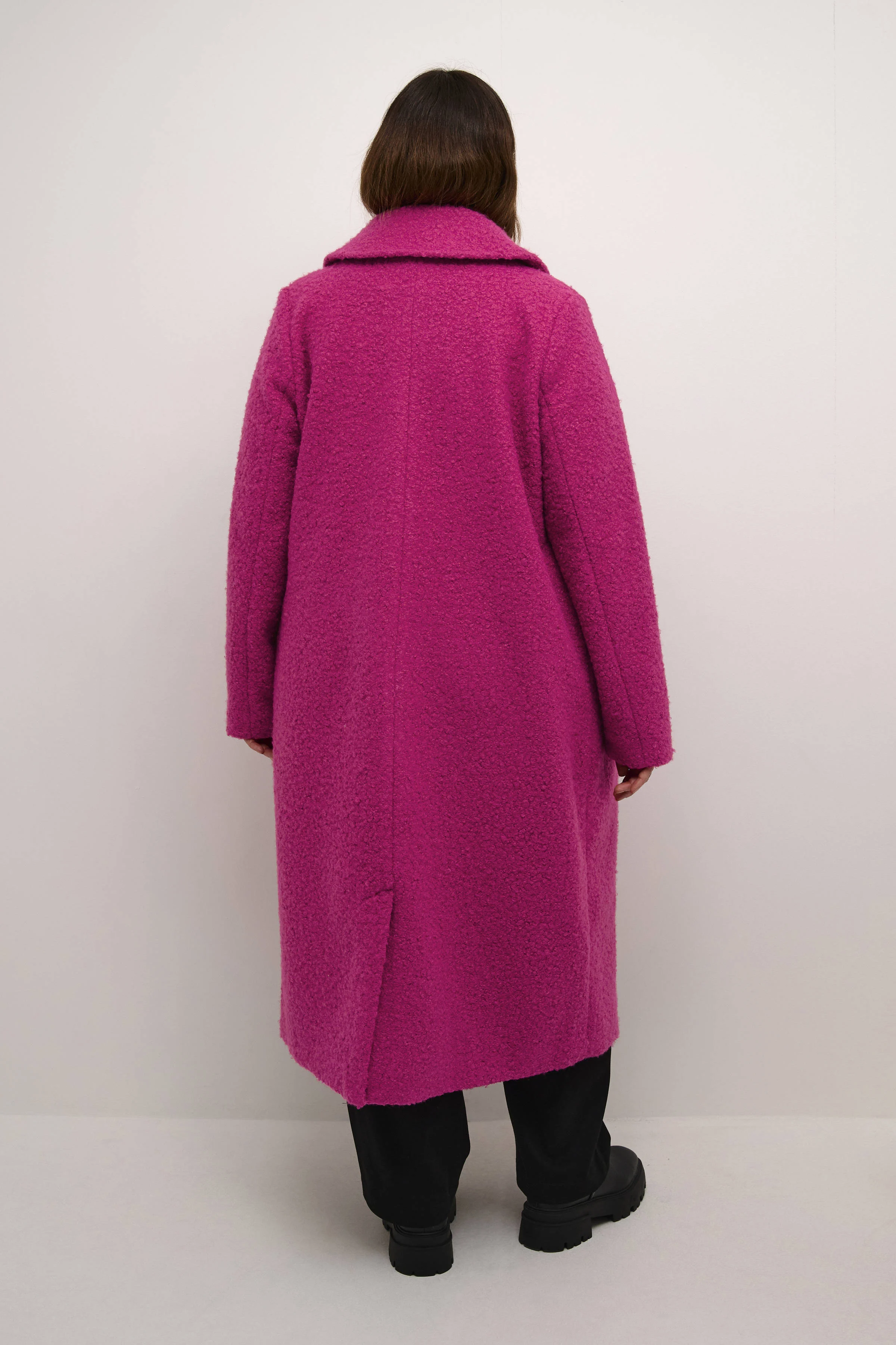 Kaffe Curve manteljas KCannelene fuchsia