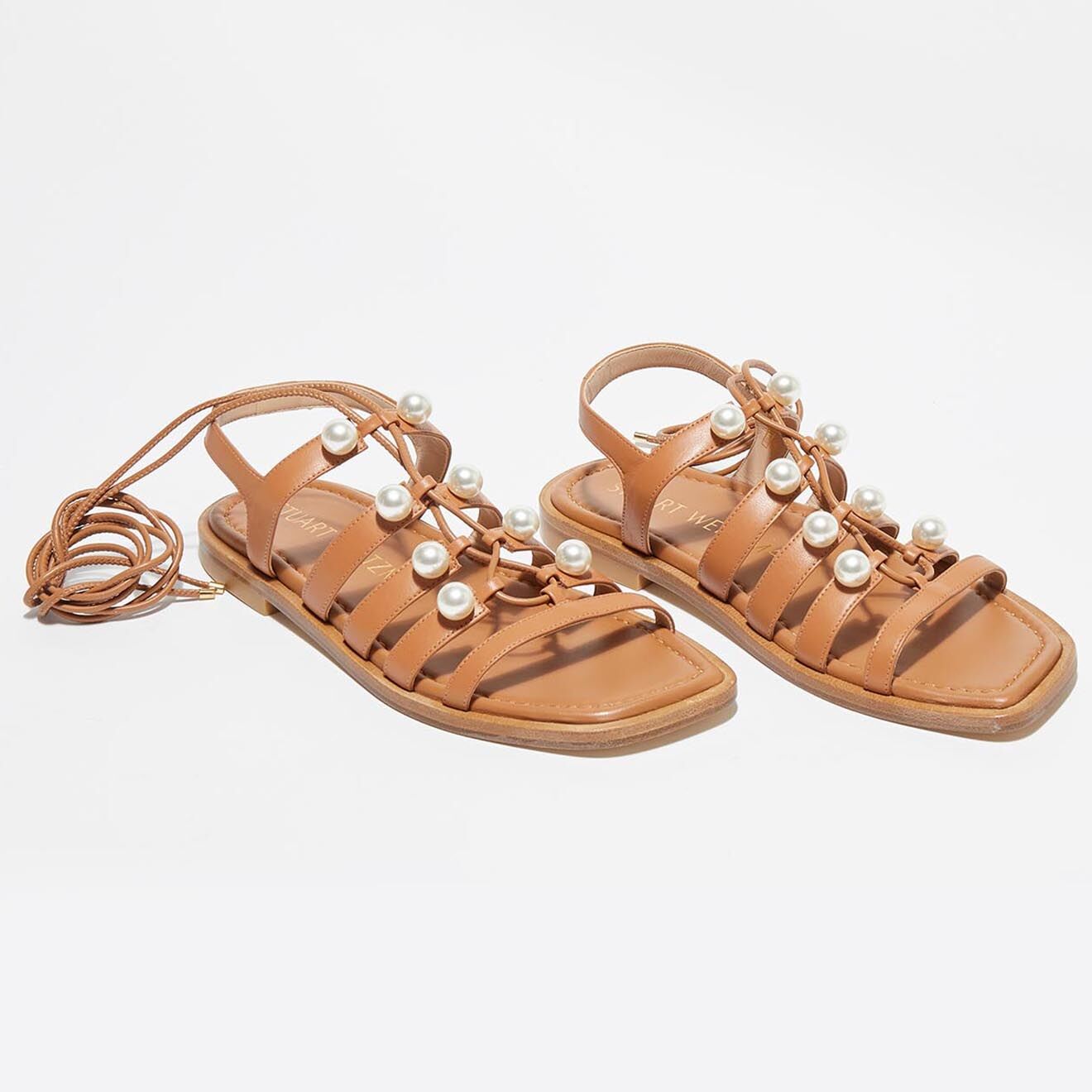 Stuart Weitzman Sandales en Cuir Goldie Lace-Up camel