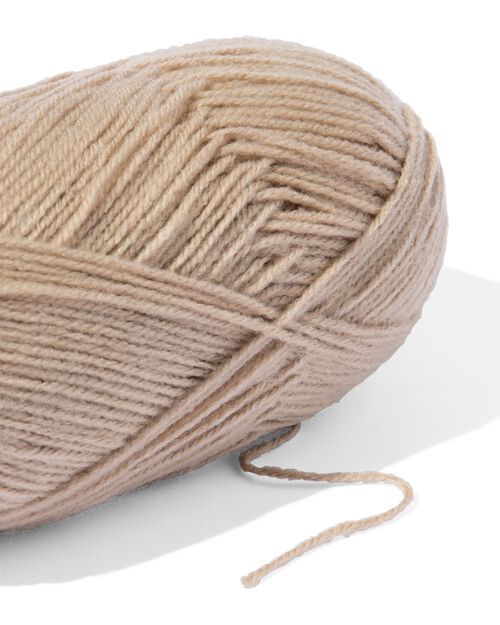 fil acrylique beige 100g 250m