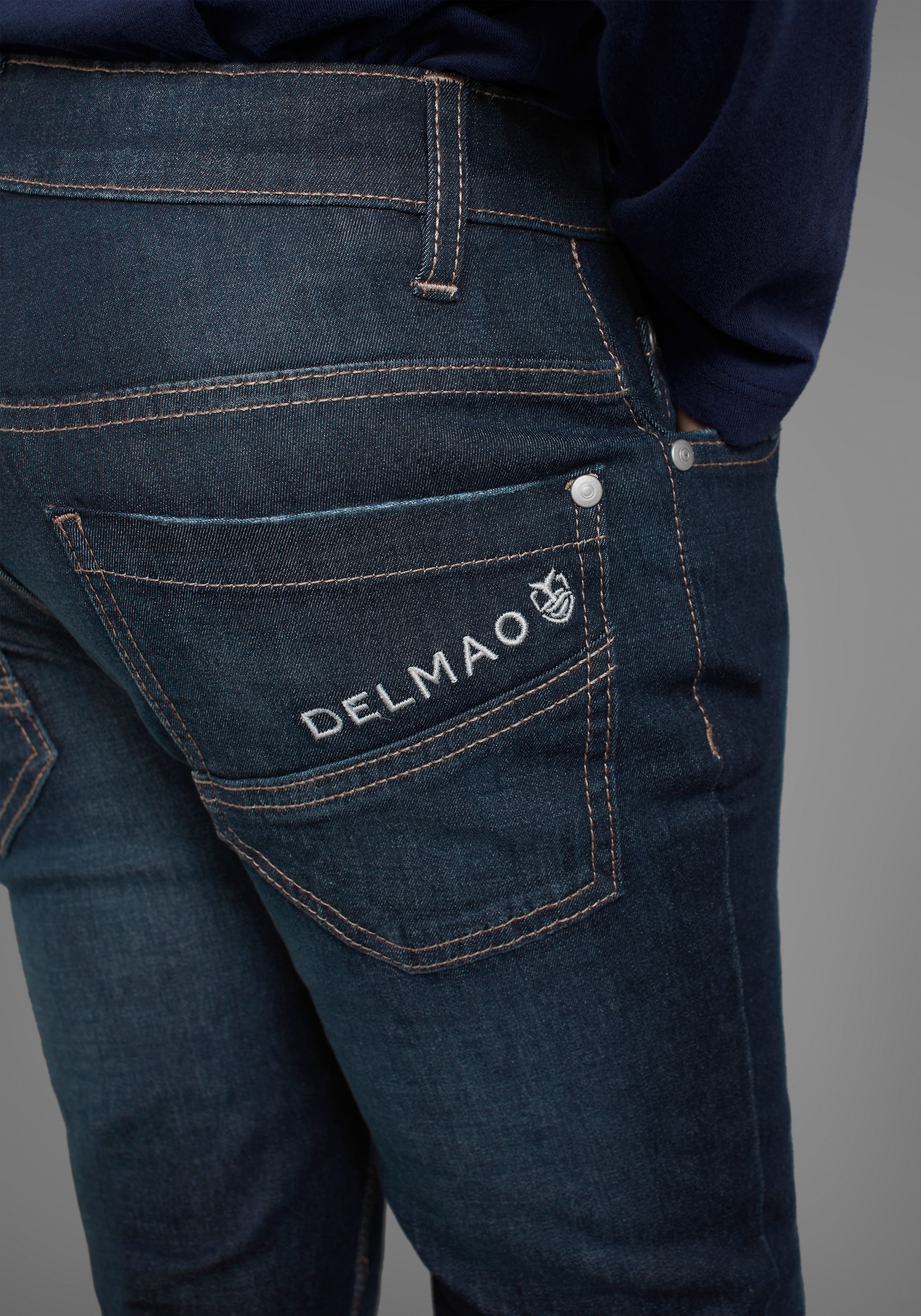 DELMAO Stretch-Jeans »Straight-fit Jeans für Jungen«, elastisches Material,  Used-Look-Waschung,  niedrige Leibhöhe