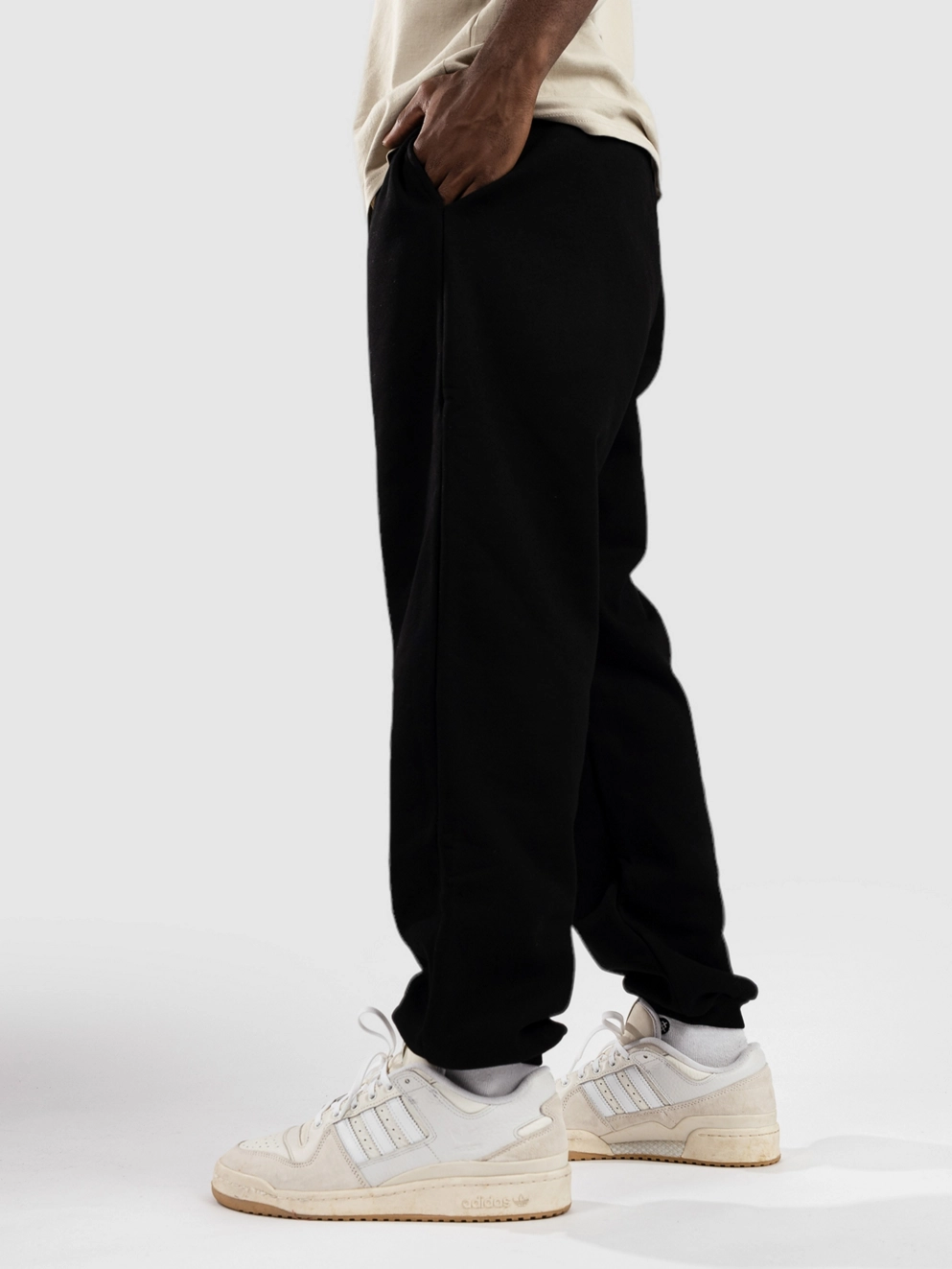 Blue Tomato Logo Sweatpants black