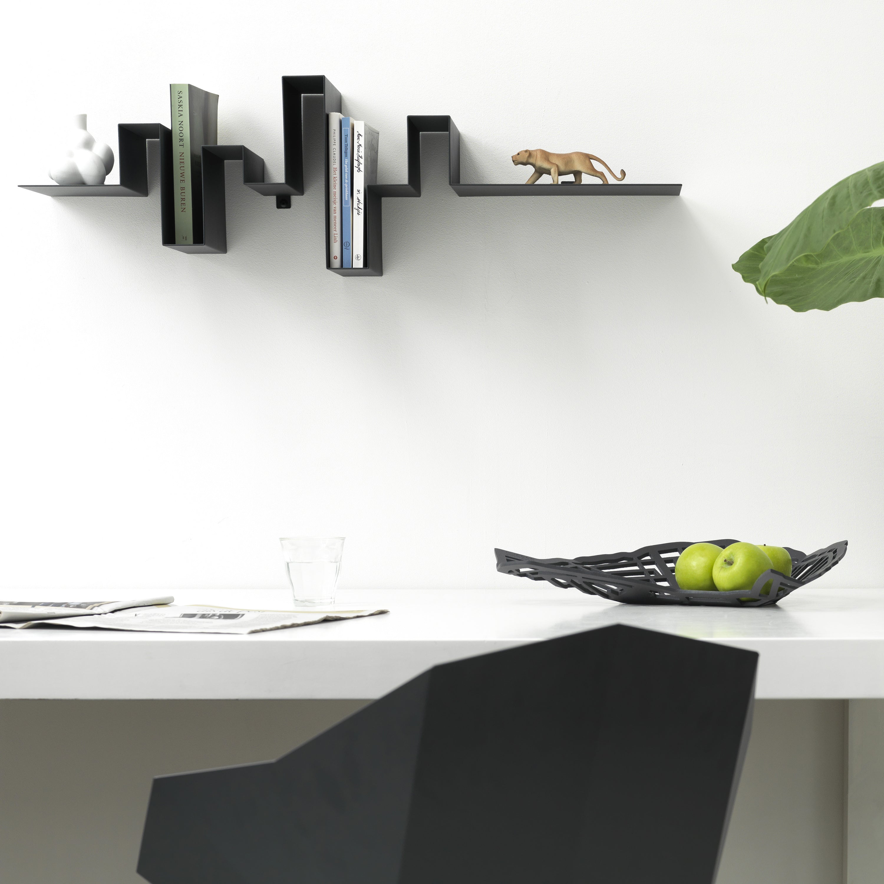 Studio Frederik Roijé Storylines Wandplank 90 cm