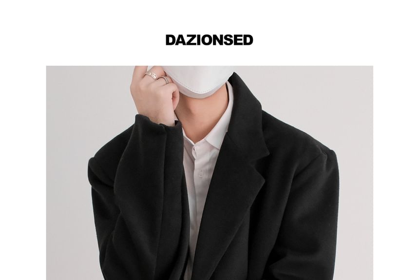 DAZO Studios - Lange jas met reverskraag en enkele rij knopen