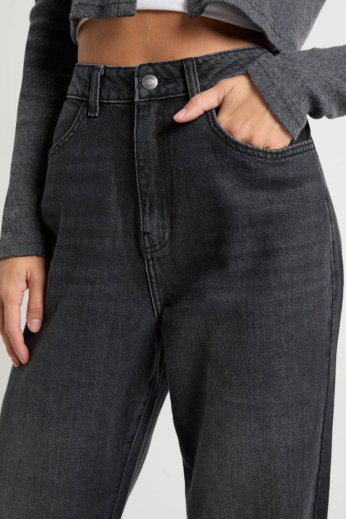boohoo Jean mom taille haute Boohoo Basics pour grandes