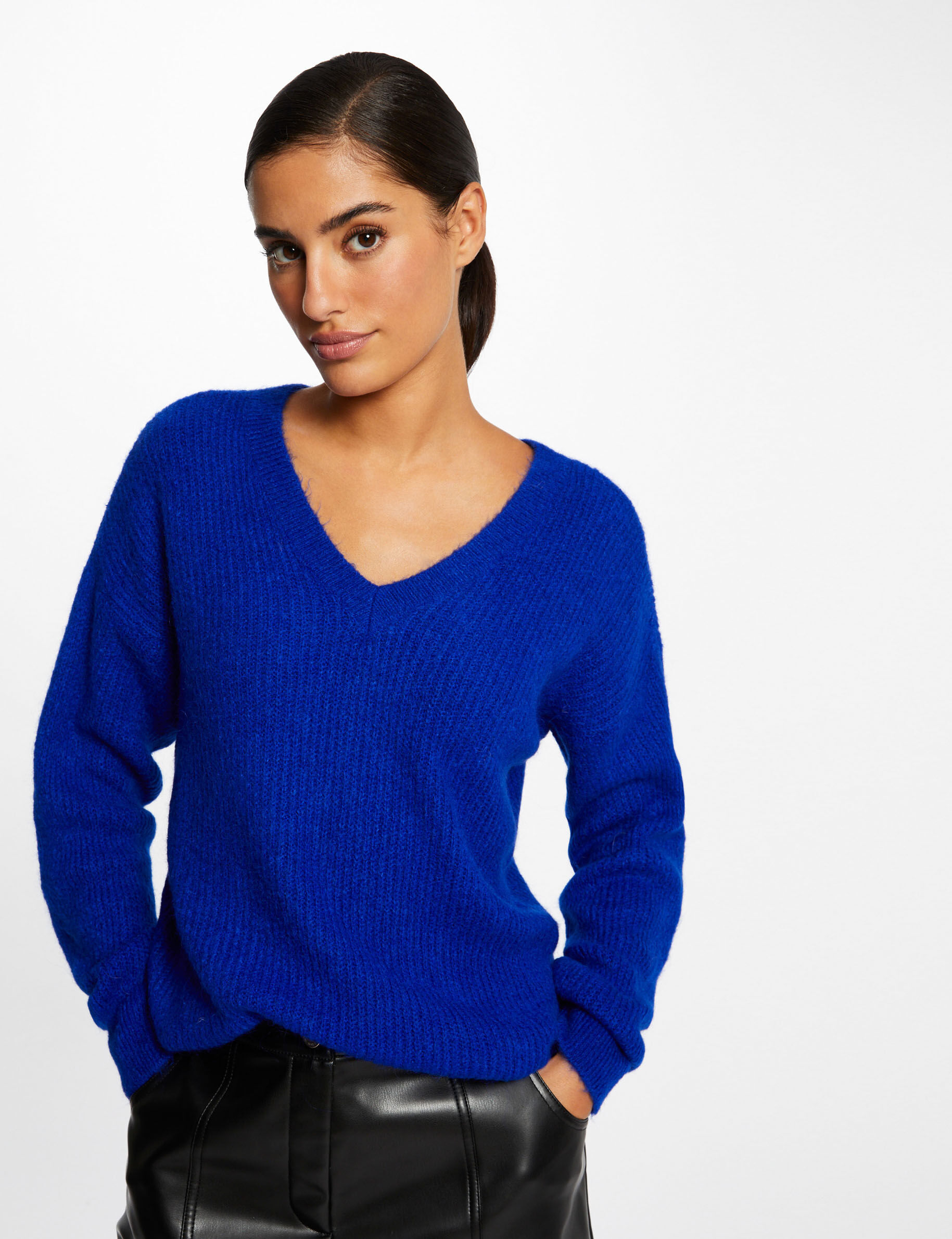 Pull manches longues à col en V bleu electrique femme - bleu_electrique