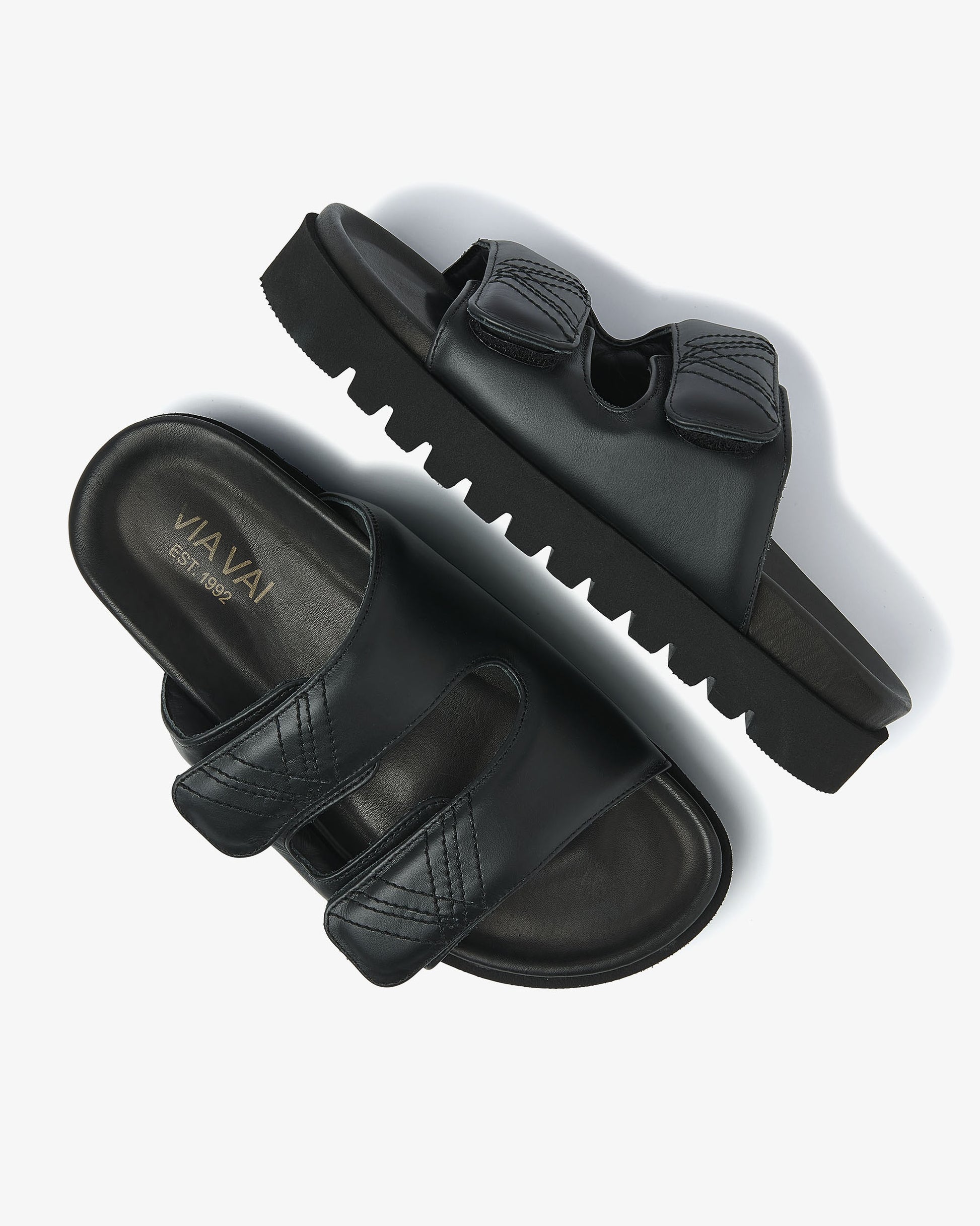 VIA VAI zwarte slippers Rae Lidia