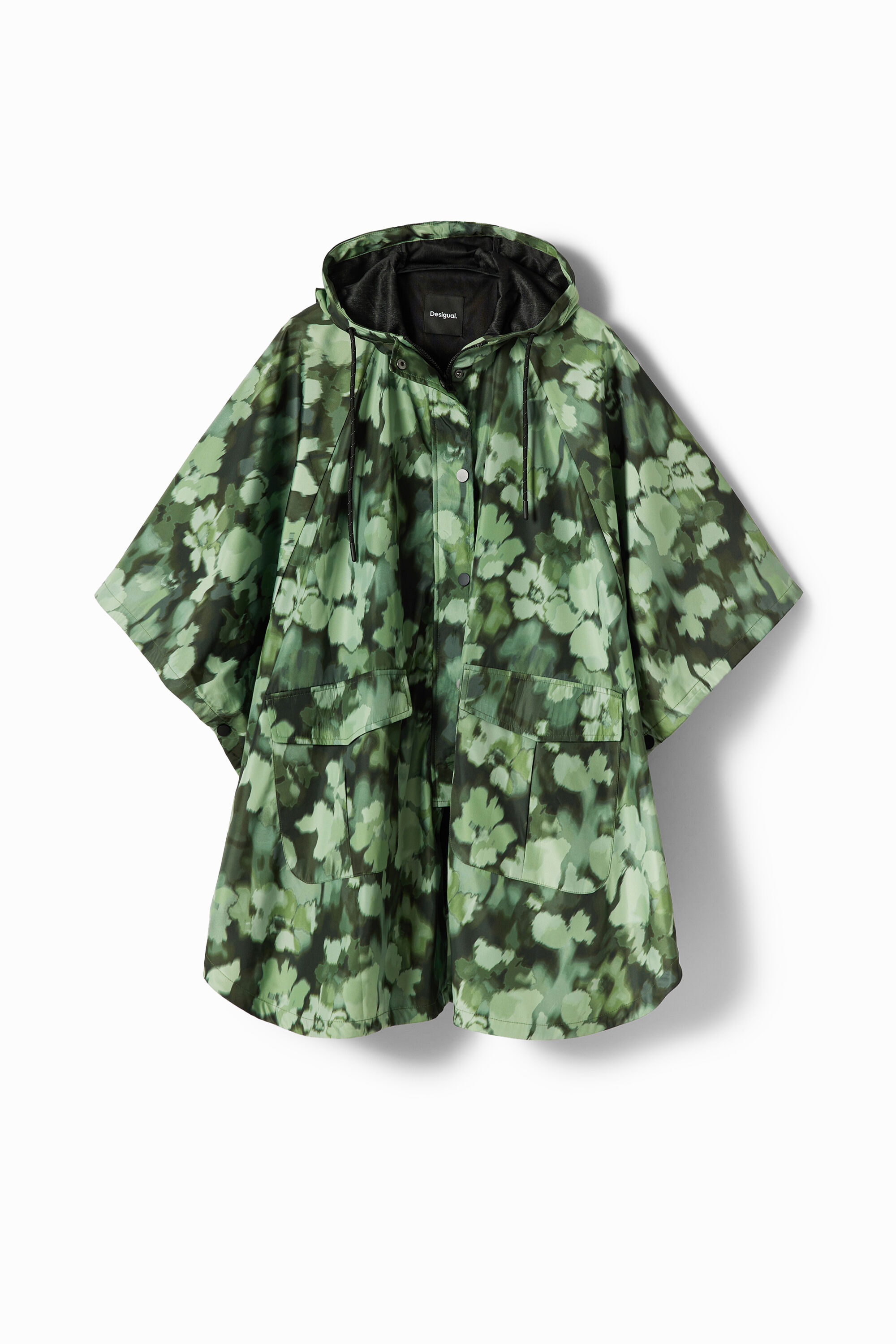 Capa de chuva camuflada com capuz