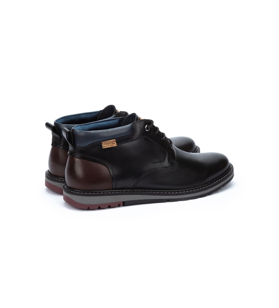 Botas de tornozelo Pikolinos Berna em couro preto