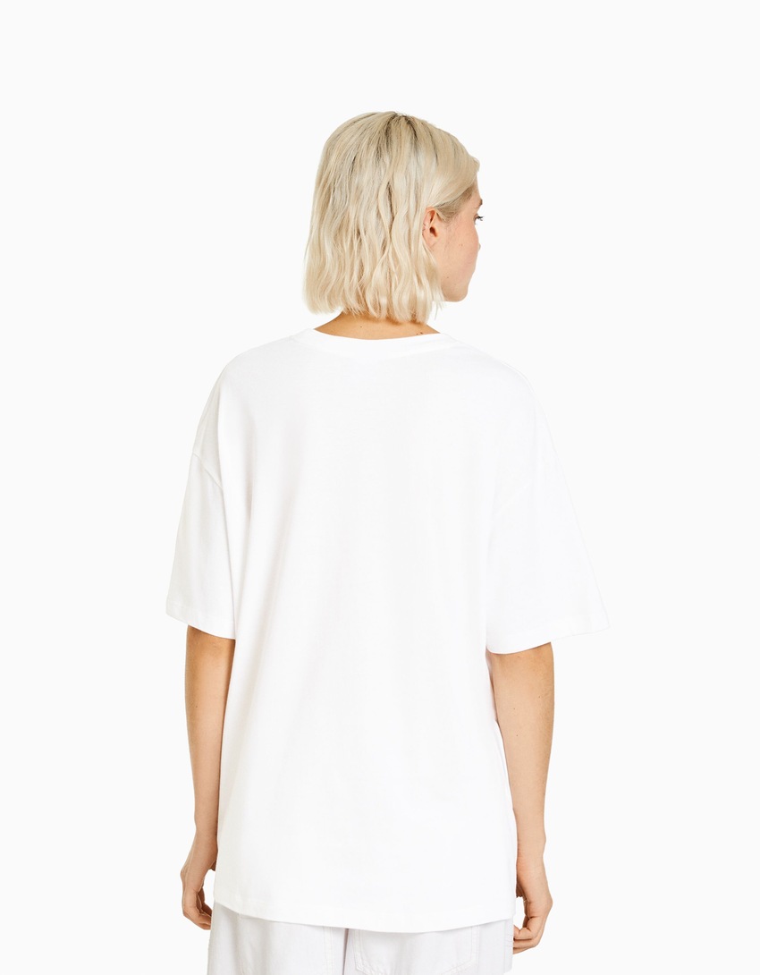 Camiseta de manga curta com estampa floral