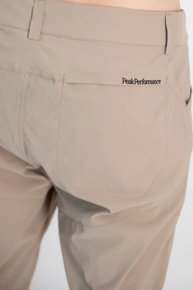 PEAK PERFORMANCE Light Outdoor Herren Wandershort