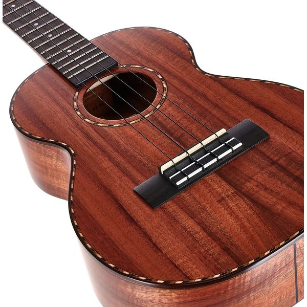 Kamaka Tenor Deluxe HF-3D