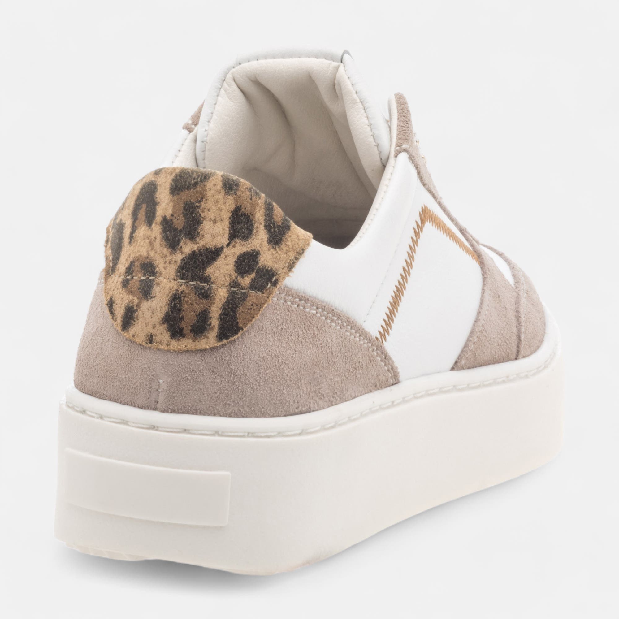 Baskets basses Femme en cuir beige