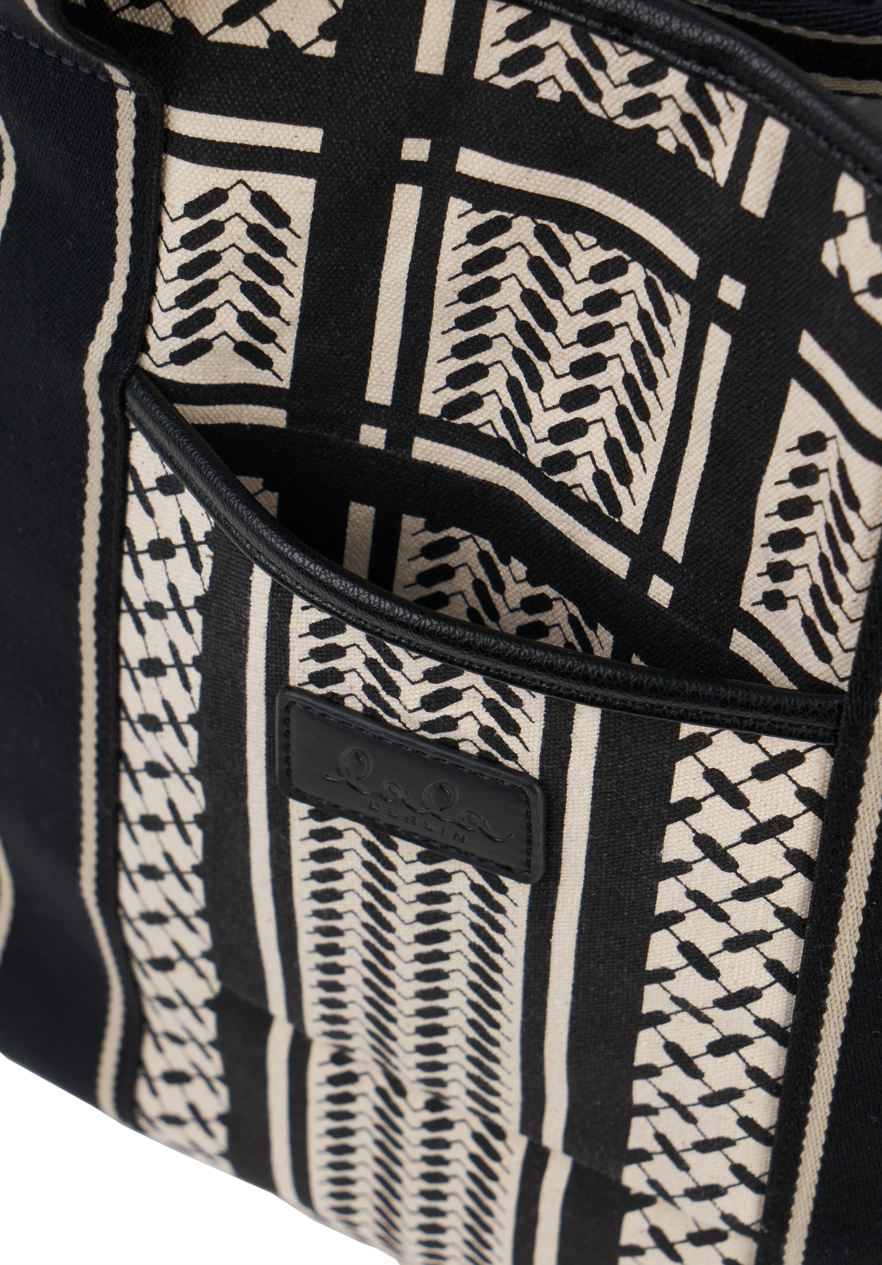 Lala Berlin  Marin East West Tote - heritage stripe black