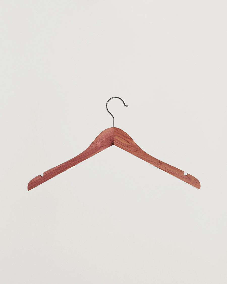 4-pack Cedar Wood Shirt Hangers
