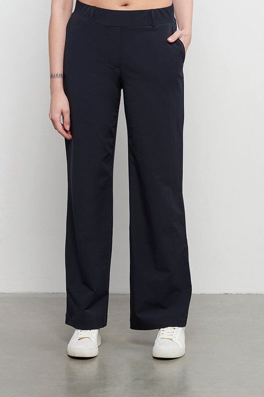 &Co woman - PATRICE TRAVEL B - Donkerblauwe Wandelbroek - Straight Fit - Elastische Tailleband