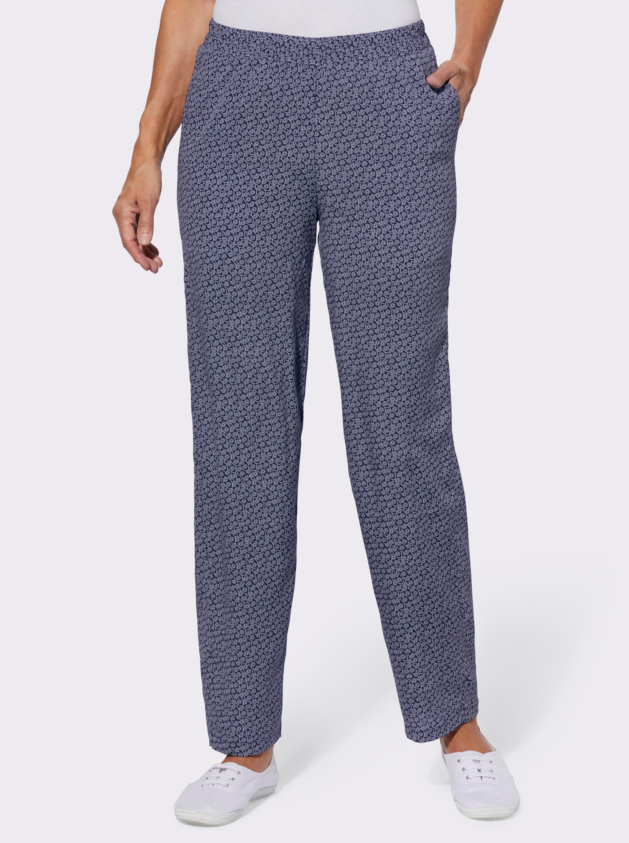 Schlupfhose in lässig weiter Form