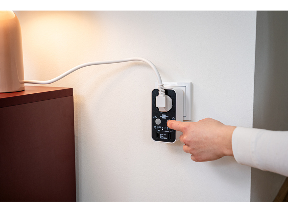 Brennenstuhl digitale USB A/C afteltimer