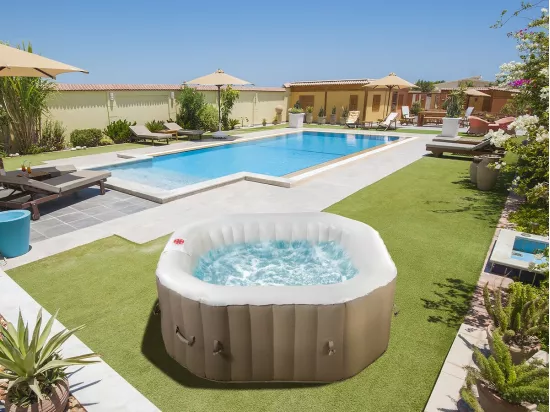 Spa octogonal gonflable en PVC 