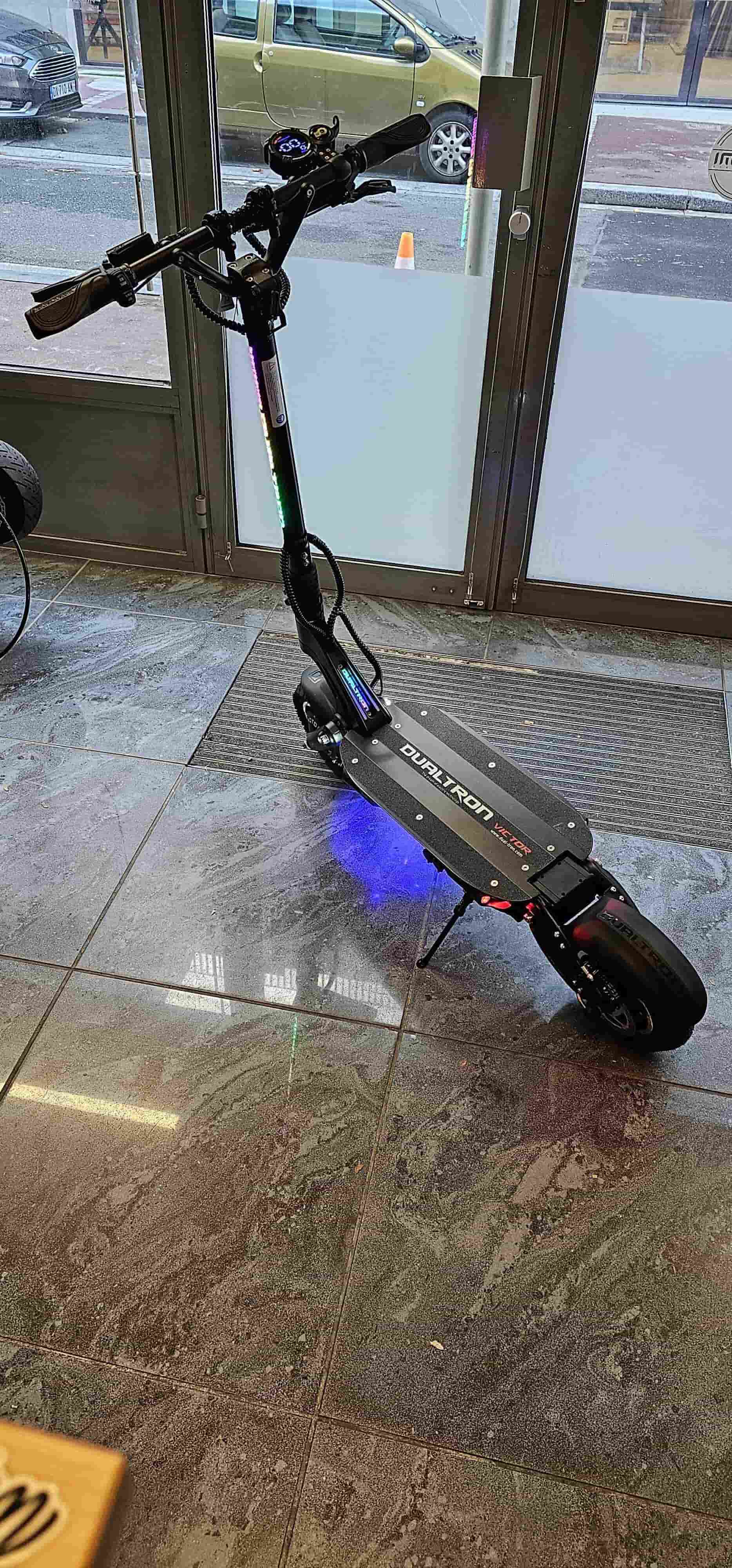 Trottinette Electrique Dualtron Victor NEW EY3- 10 Pouces (60V24-30AHAh) - Occasion 2024