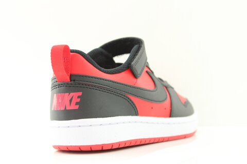 Nike Sneaker
