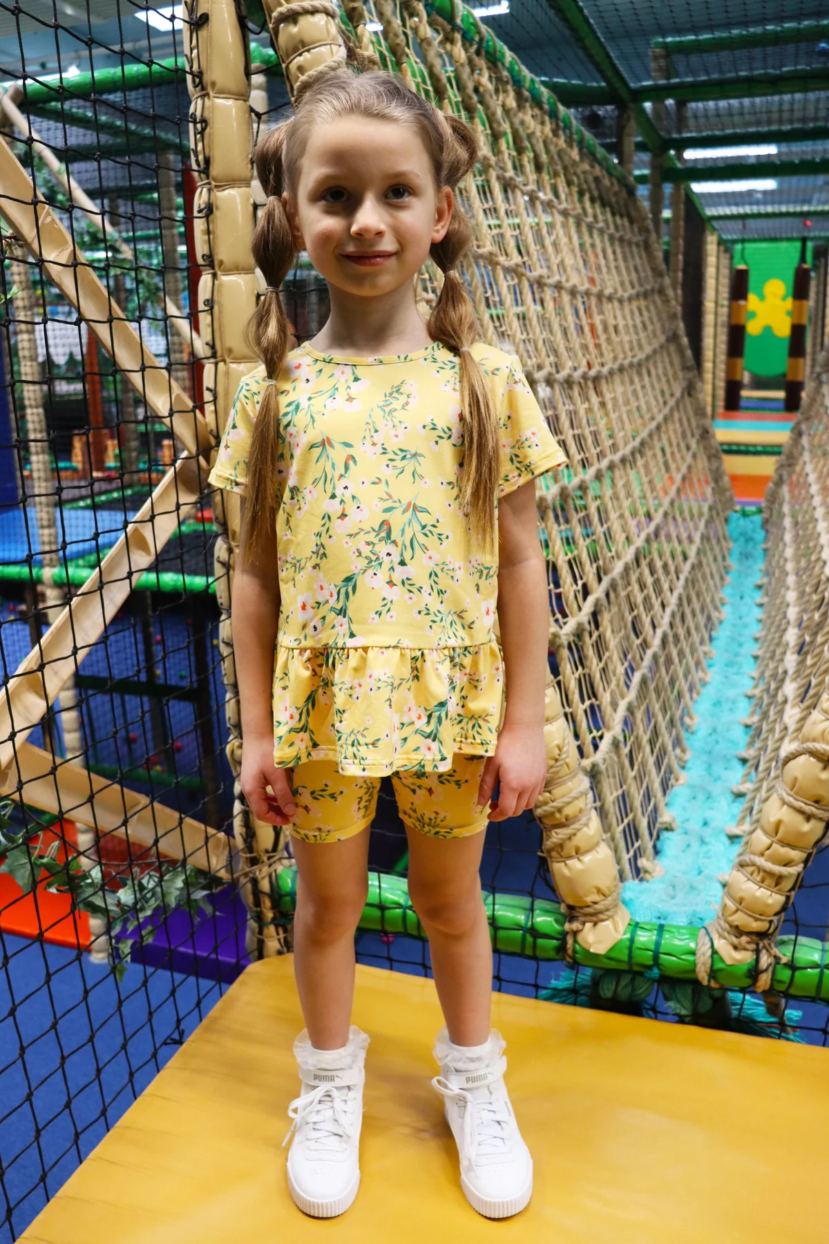 Liberte Ami Alma-Frill-T-Shirt (Kids) ellow green flower