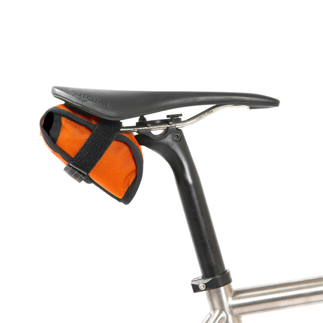 Restrap Sadeltaske, 0,6 Liter, Orange