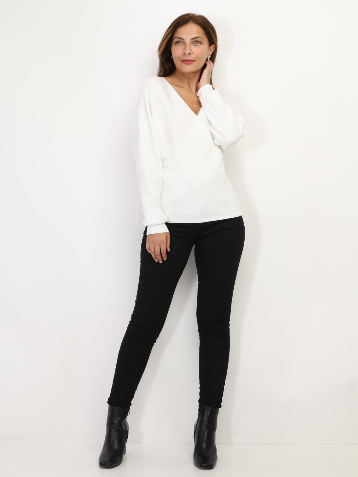 Pull en maille à col cache coeur- Blanc